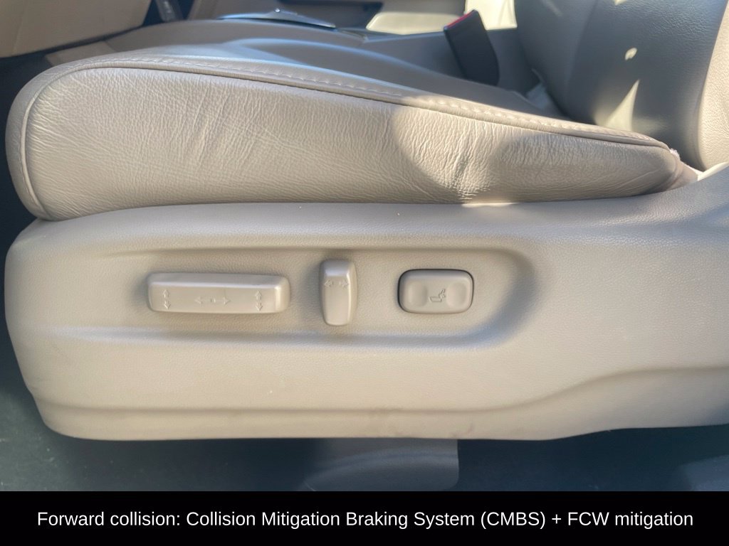 Used 2020 Honda Pilot Touring image 14