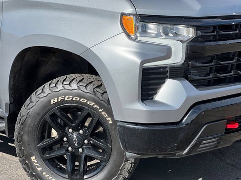 Used 2023 Chevrolet Silverado 1500 LT Trail Boss w/ LT Trail Boss Premium Package AWD/4WD image 30