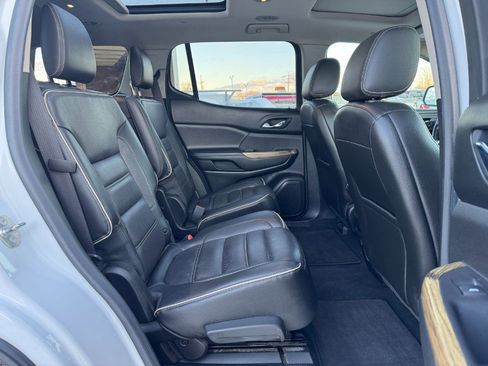 Used 2018 GMC Acadia Denali image 19