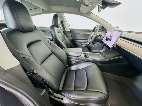 Used 2023 Tesla Model 3 Standard Range RWD image 29