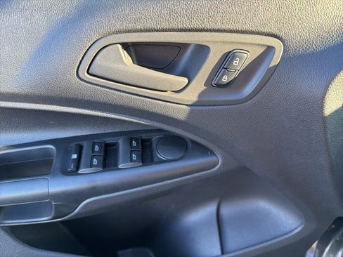 Used 2018 Ford Transit Connect XL image 11