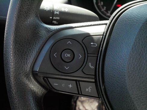 Certified 2025 Toyota RAV4 XLE AWD/4WD image 26