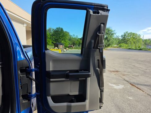 Used 2015 Ford F150 XL w/ Equipment Group 101A Mid RWD image 29