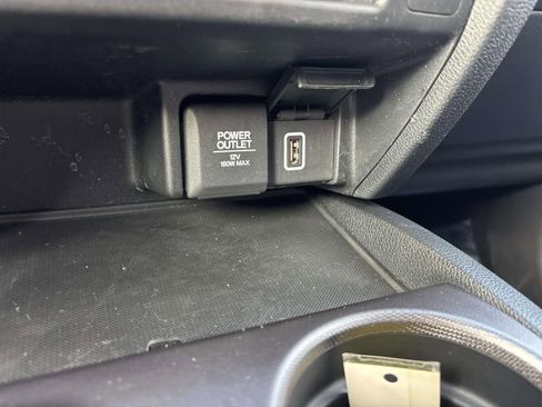 Used 2021 Honda Ridgeline Sport image 22