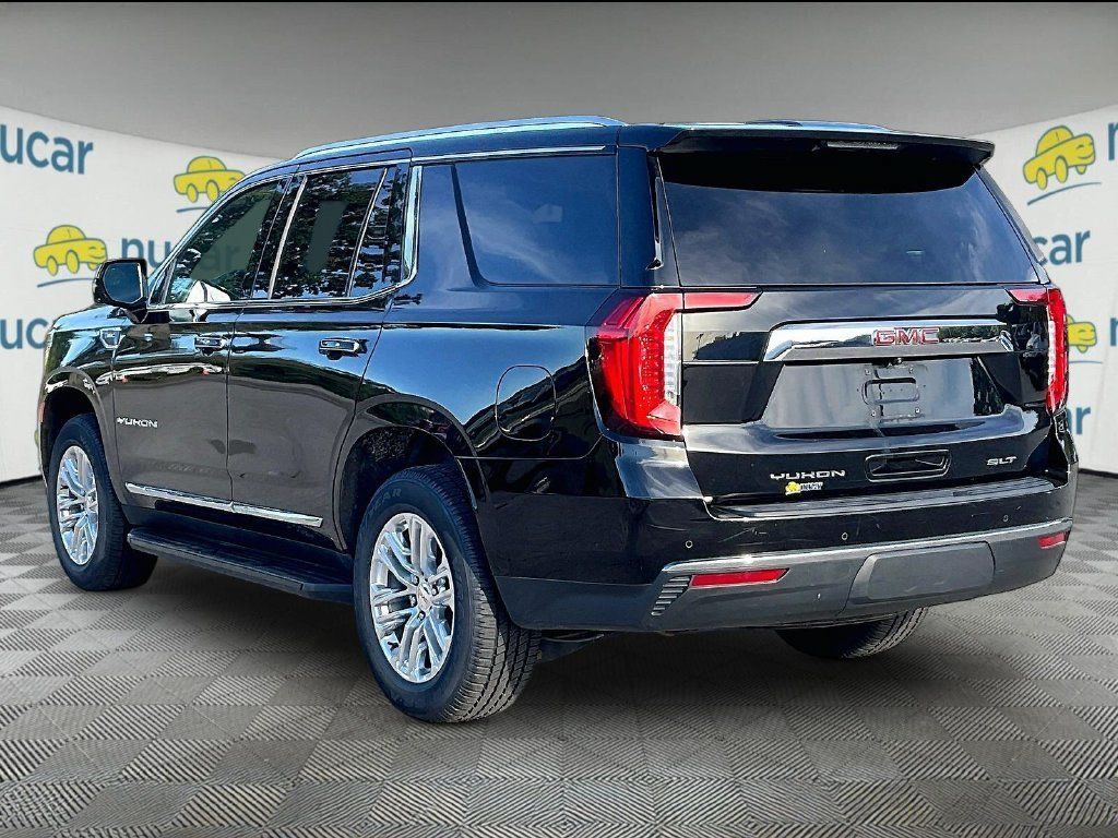 Used 2022 GMC Yukon SLT w/ SLT Premium Package AWD/4WD image 4