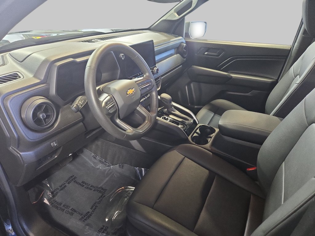 Used 2024 Chevrolet Colorado W/T AWD/4WD image 19
