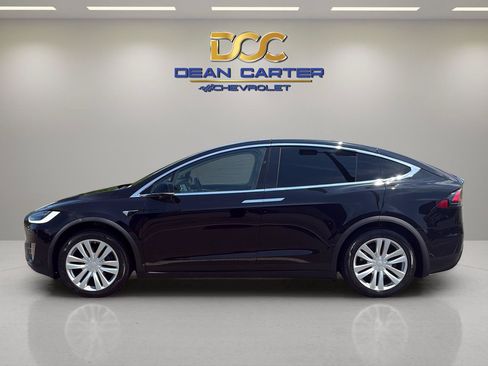 Used 2016 Tesla Model X 90D AWD/4WD image 2