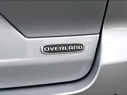 Used 2024 Jeep Grand Cherokee Overland image 7