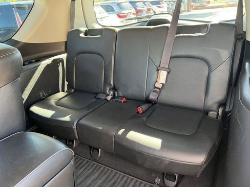 Used 2018 INFINITI QX80 Limited w/ All Season Package AWD/4WD image 14