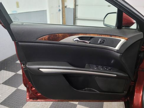 Used 2014 Lincoln MKZ AWD w/ Equipment Group 102A Reserve image 25
