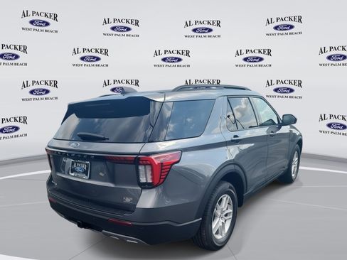 New 2026 Ford Explorer Active w/ Active Comfort Package image 5