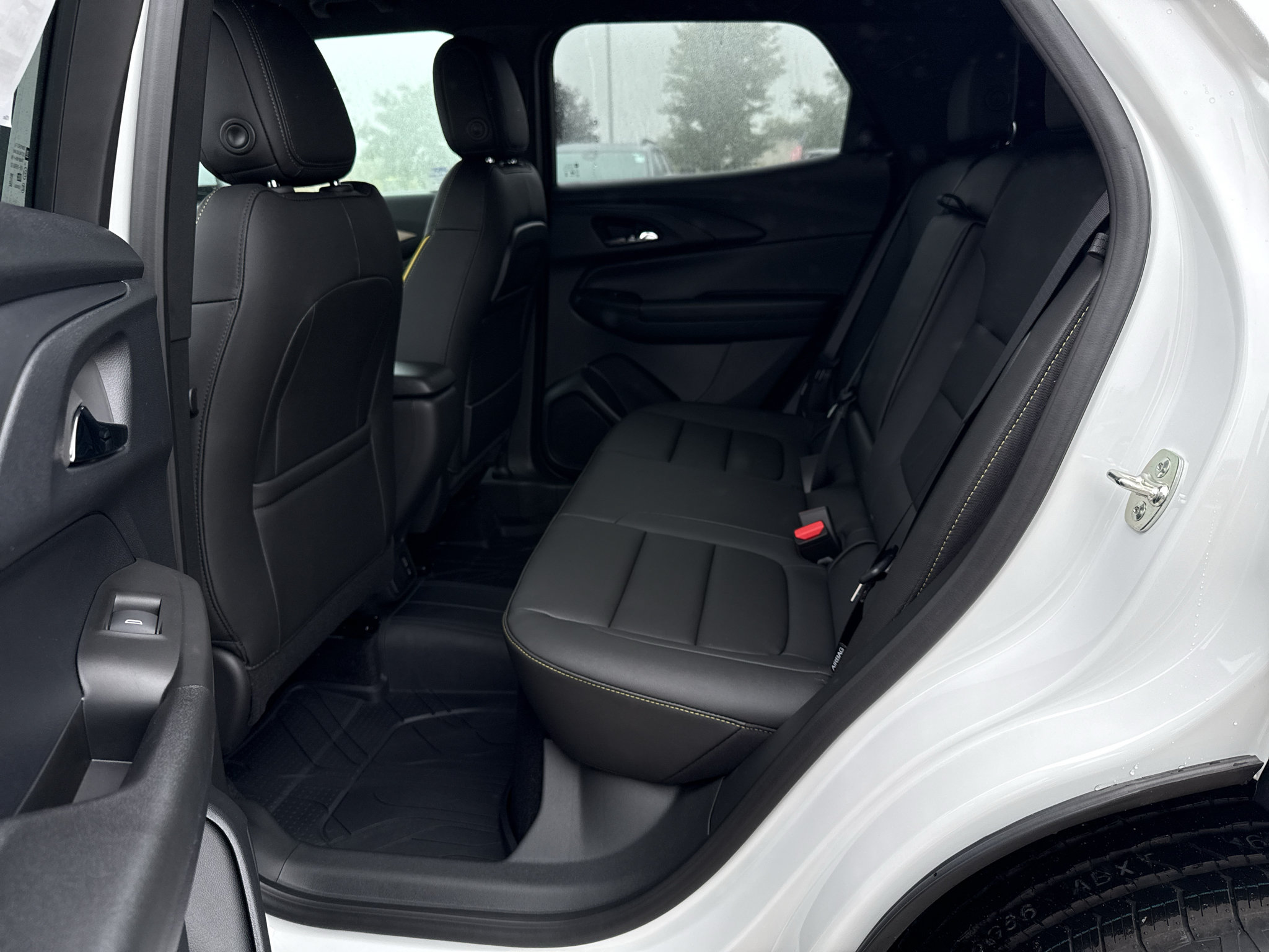 New 2026 Chevrolet TrailBlazer ACTIV w/ Convenience Package AWD/4WD image 32