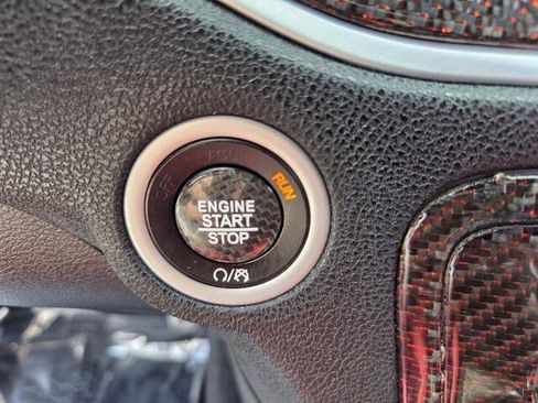 Used 2019 Dodge Charger Scat Pack RWD image 8
