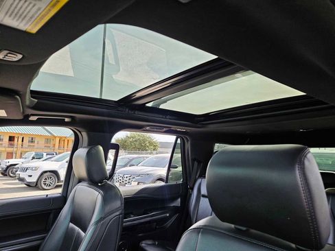 Used 2020 Ford Expedition XLT w/ Equipment Group 202A image 18