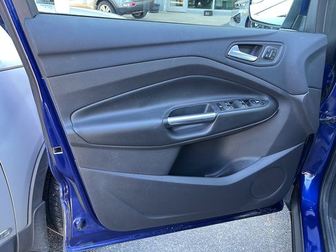 Used 2016 Ford Escape Titanium FWD image 13