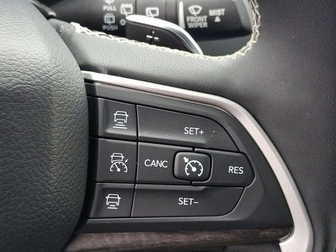 Used 2022 Jeep Grand Cherokee Limited 4xe image 28