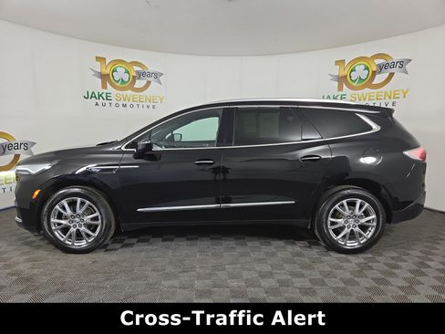 Certified 2023 Buick Enclave Essence image 6