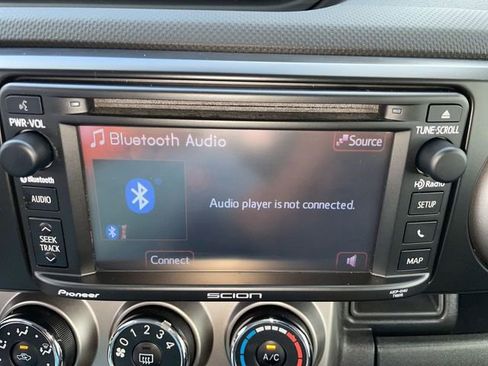 Used 2014 Scion xB image 23