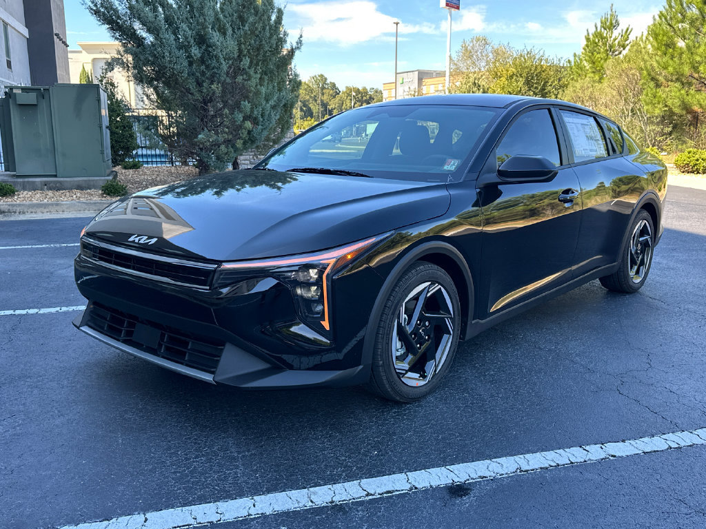 New 2026 Kia K4 EX FWD image 3