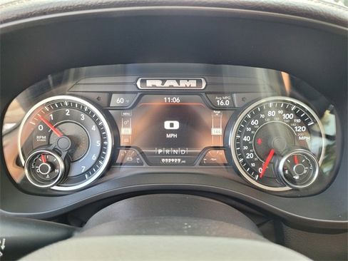 Certified 2022 RAM 1500 Laramie image 31