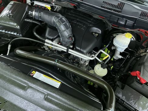 Used 2012 RAM 1500 Tradesman RWD image 26