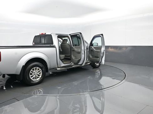 Used 2016 Nissan Frontier SV w/ SV Value Truck Package image 28