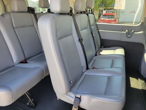 Used 2016 Ford Transit 150 XL RWD image 13