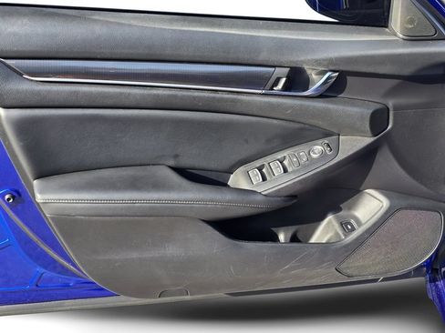 Used 2022 Honda Accord Sport image 13