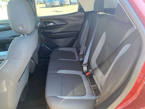 Used 2025 Chevrolet TrailBlazer LT image 27