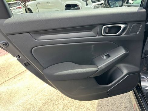 Used 2024 Honda Civic Sport image 13
