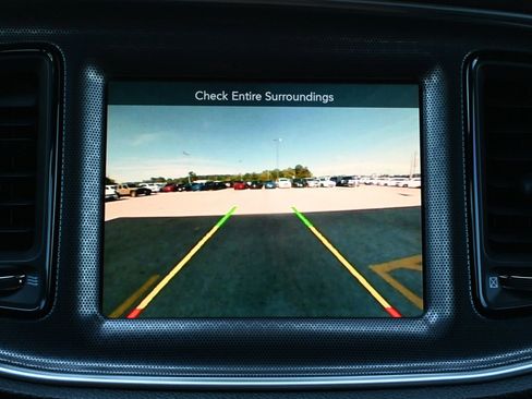Used 2015 Dodge Challenger SXT Plus RWD image 17