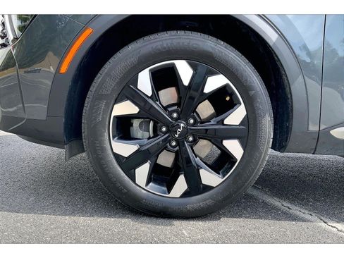 Used 2024 Kia Sportage X-Line w/ X-Line Premium Package AWD/4WD image 9