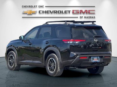 Used 2025 Nissan Pathfinder Rock Creek AWD/4WD image 5