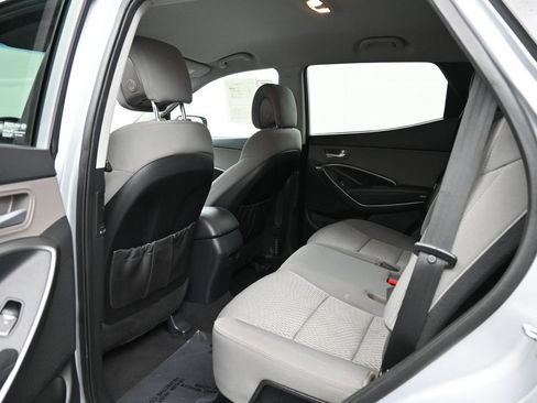 Used 2017 Hyundai Santa Fe Sport FWD image 24