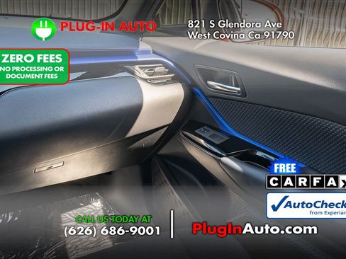 Used 2020 Toyota C-HR XLE FWD image 15