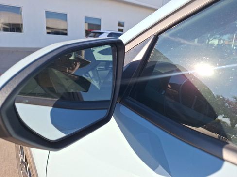 Used 2024 Hyundai Santa Cruz SEL image 12