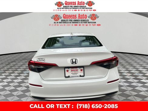 Used 2024 Honda Civic EX image 5