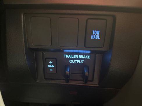 Used 2021 Toyota Tundra SR5 image 34