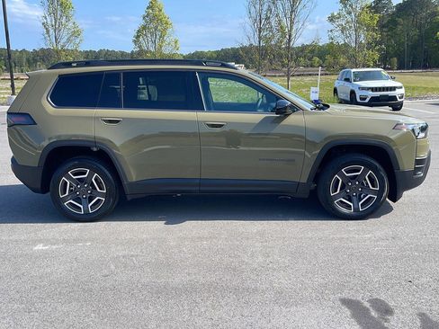 New 2026 Jeep Cherokee Laredo AWD/4WD image 8