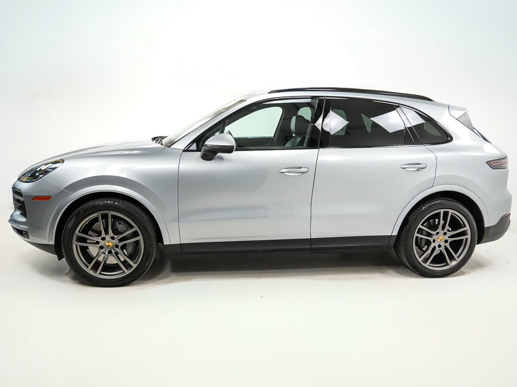 Certified 2021 Porsche Cayenne S AWD/4WD image 2