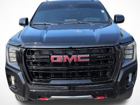 Used 2021 GMC Yukon AT4 w/ AT4 Premium Package AWD/4WD image 2