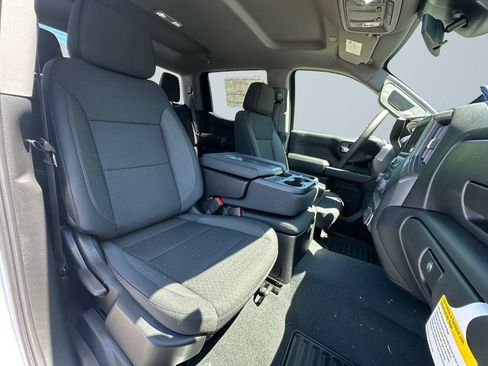 New 2026 Chevrolet Silverado 1500 Custom w/ Turbomax Blackout Package AWD/4WD image 15