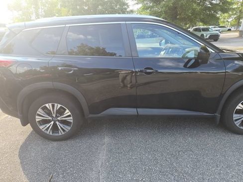 Used 2023 Nissan Rogue SV w/ SV Premium B Package AWD/4WD image 6