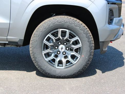 New 2026 Chevrolet Colorado Z71 AWD/4WD image 12