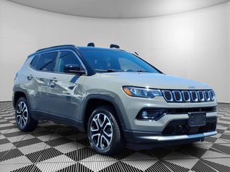 Used 2023 Jeep Compass Limited AWD/4WD video 1