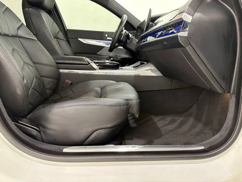 Certified 2023 BMW 760i xDrive w/ Parking Assistance Package AWD/4WD image 19