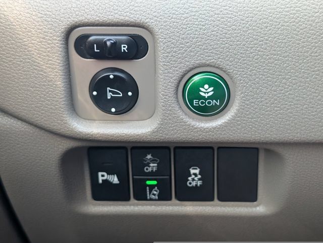 Used 2022 Honda Pilot Touring image 25