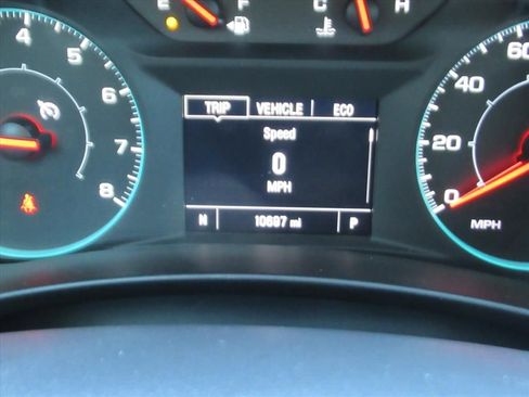 Used 2024 Chevrolet Equinox LS w/ Driver Confidence II Package image 29