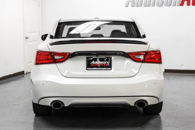 Used 2018 Nissan Maxima SR w/ Midnight Edition FWD image 10