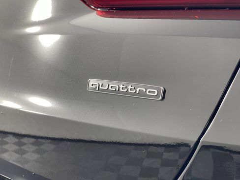 New 2025 Audi Q3 2.0T Premium Plus image 16